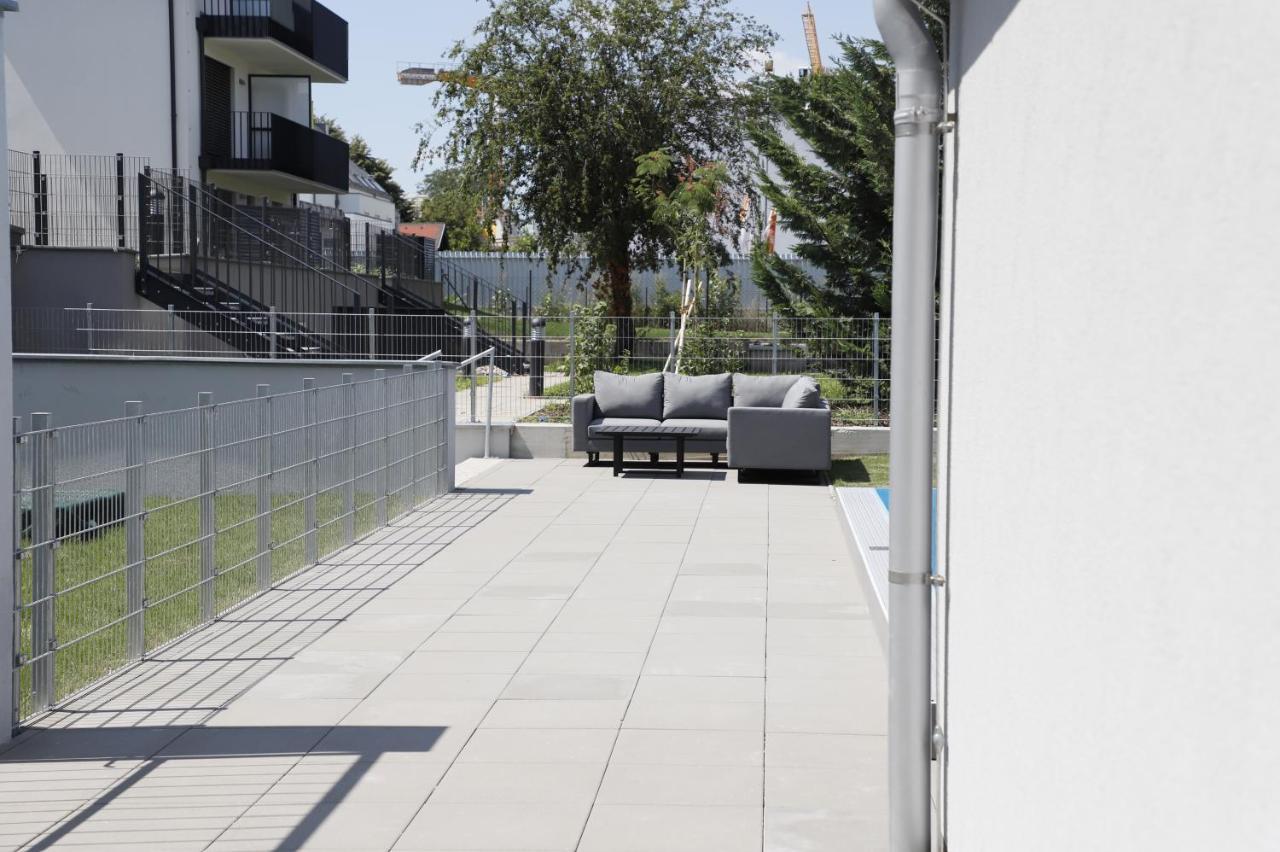 Balcony/Pool/Free Parking Garage Studio Vídeň Exteriér fotografie