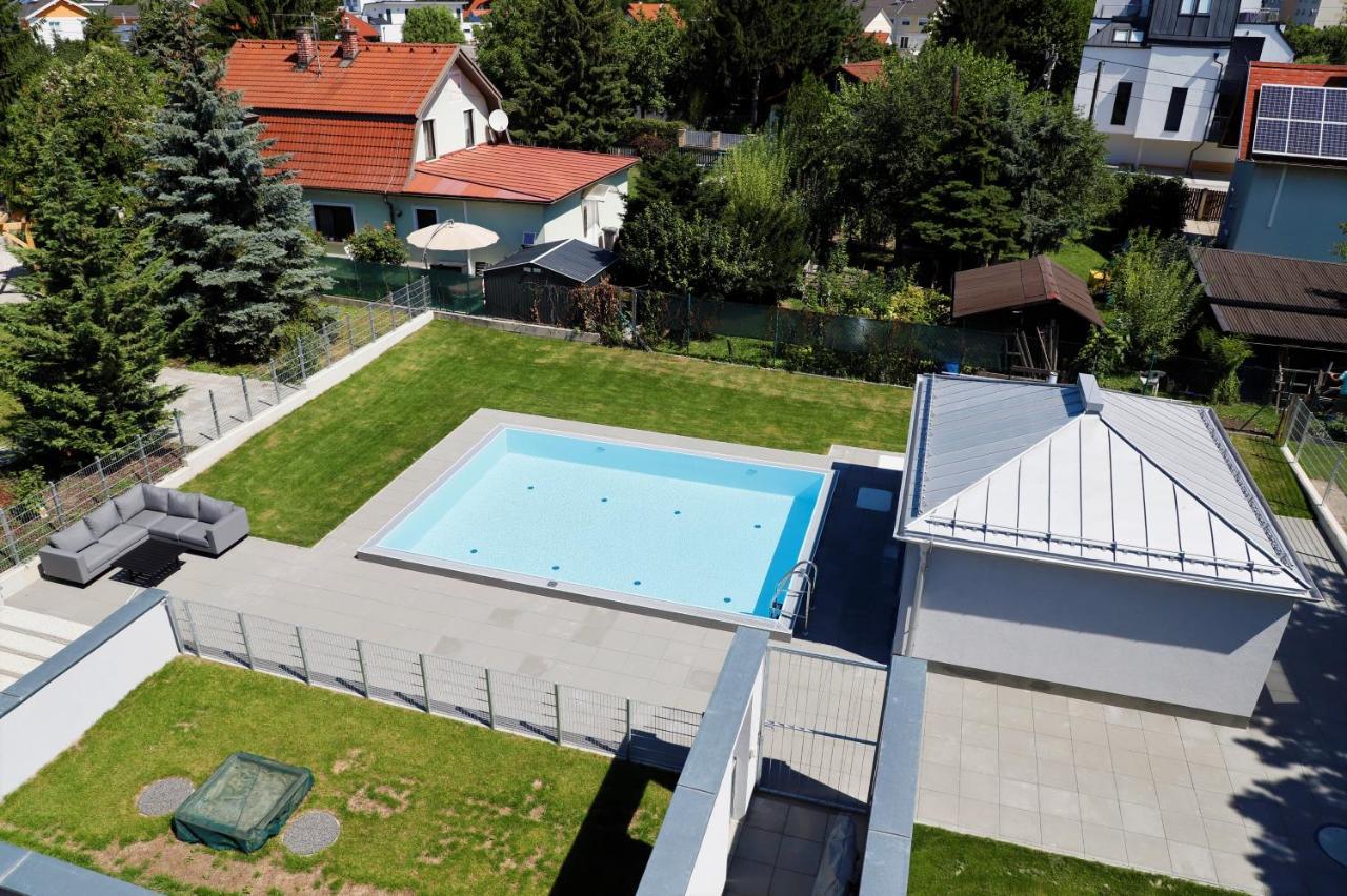 Balcony/Pool/Free Parking Garage Studio Vídeň Exteriér fotografie